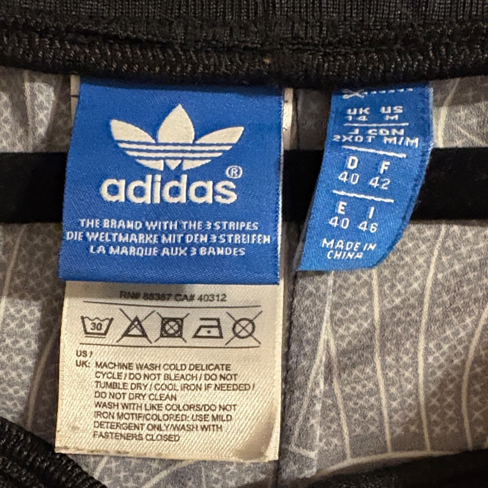Adidas Women’s Black and White Pattern Sport Athletic Workout Pants Joggers - Picture 2 of 7